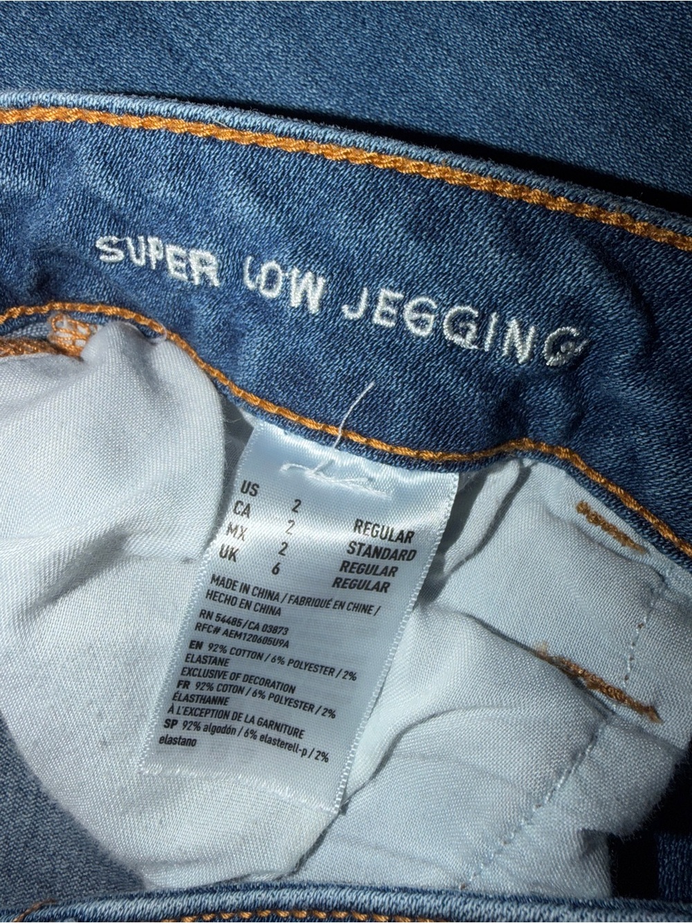 American Eagle Super Low Jegging Size 2 Distressed Ripped Skinny Jeans Raw Hem - Picture 5 of 5